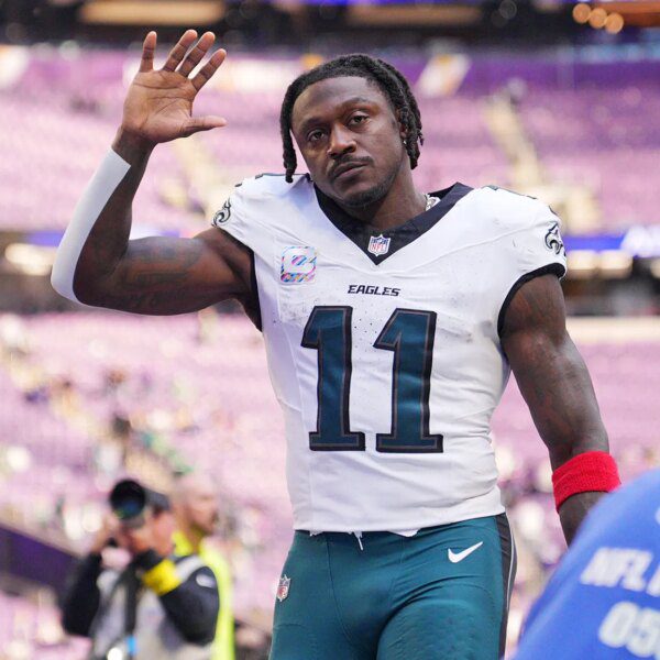 NFL followers react as A.J. Brown’s hamstring damage forces Eagles WR to…