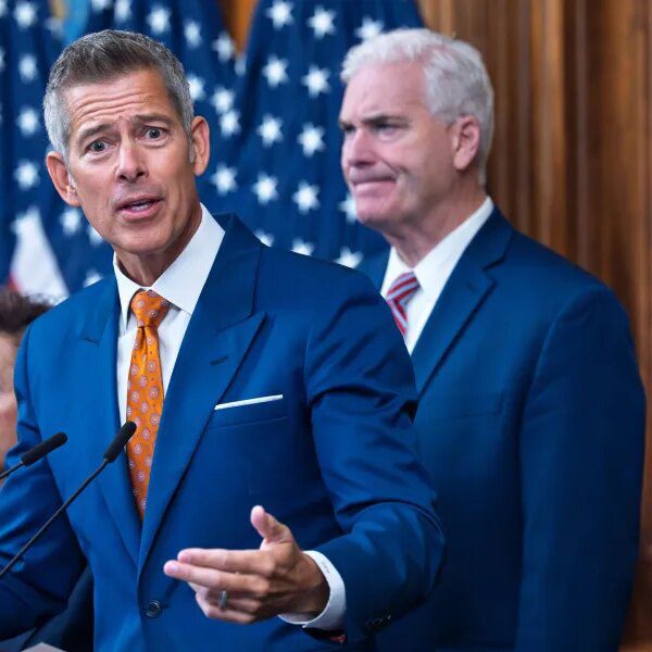 FAA halts flights heading to LA International Airport as a result of…