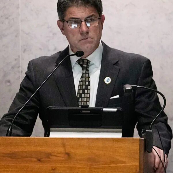 Republican lawmakers in these deep-red Midwestern states are blocking Trump’s redistricting push