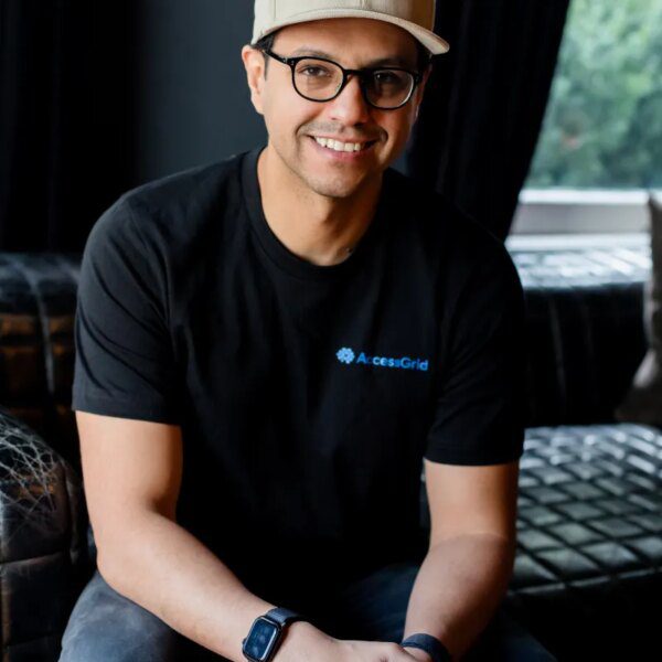 AccessGrid raises $4.4M to assist flip telephones into key fobs