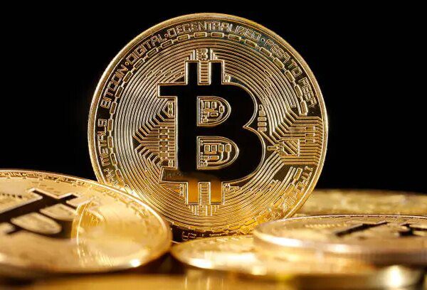 Bitcoin Price Still On Track To Hit $165,000, JPMorgan Analysts Reveal Timeline
