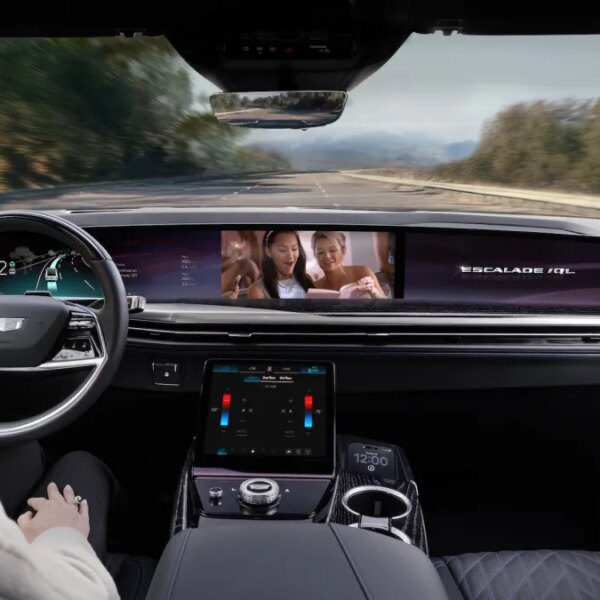 GM to introduce eyes-off, hands-off driving system in 2028