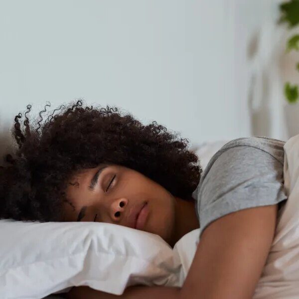 Harvard professor calls out ‘lie’ of needing 8 hours of sleep an…