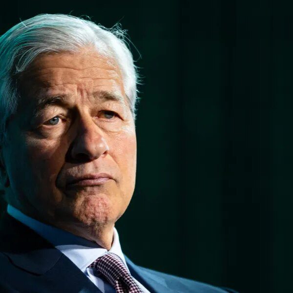 Jamie Dimon points personal credit score warning: ‘When you see one cockroach,…