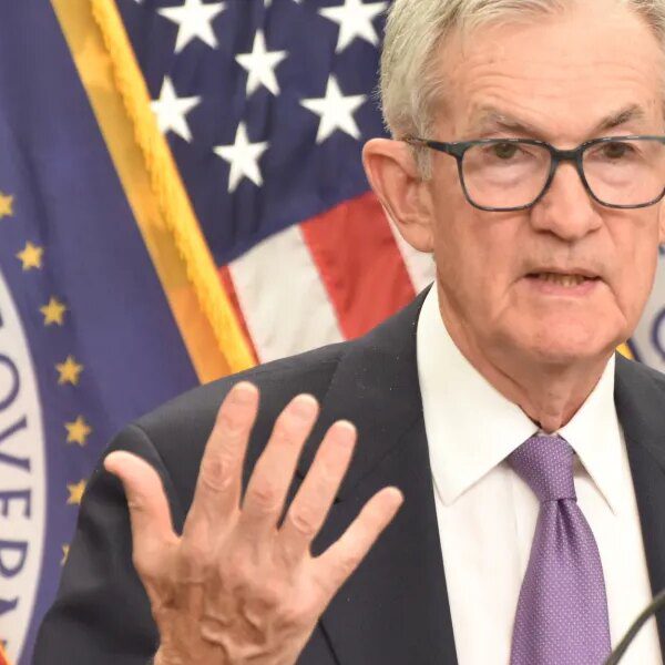 Powell gave merchants a inexperienced gentle to double down on AI—however the…