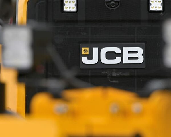 JCB invests £100m to modernise flagship UK manufacturing facility and safe 8,000…