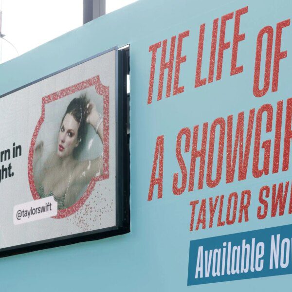 Netizens react as Taylor Swift proclaims 4 new acoustic variants of ‘The…