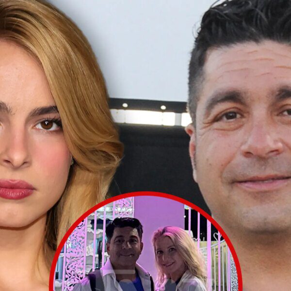 Addison Rae’s Dad Marries in Vegas After Whirlwind Romance