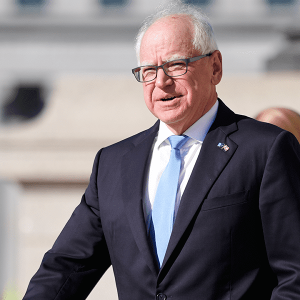 Tim Walz slams Trump over $250M White House ballroom undertaking amid authorities…