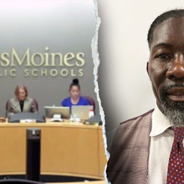 Former Iowa superintendent Ian Roberts in federal custody on gun costs