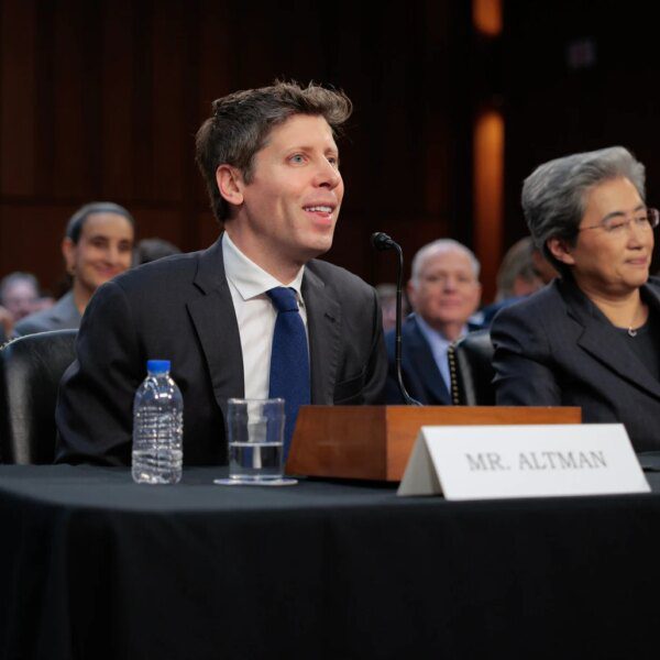 AMD: OpenAI Got A Bargin – I Wouldn't Hold Into Earnings