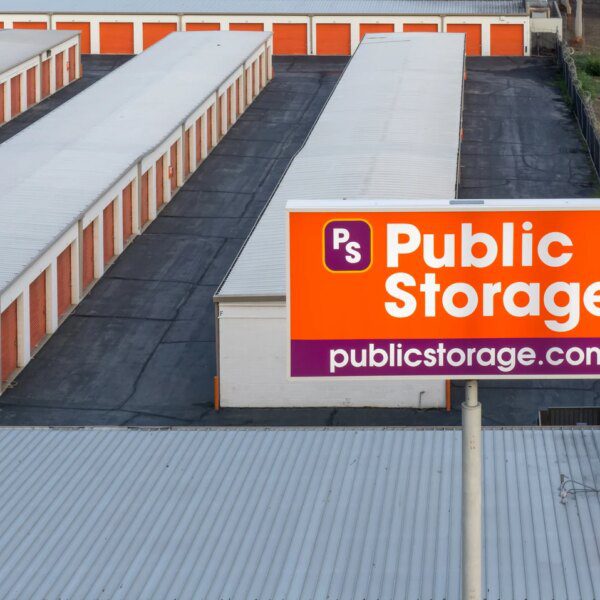 Public Storage: Solid Cash Flow But Not A Buy Right Now