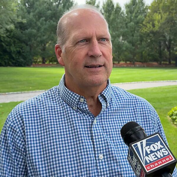 Sununu publicizes 2016 Senate bid to succeed Shaheen in New Hampshire