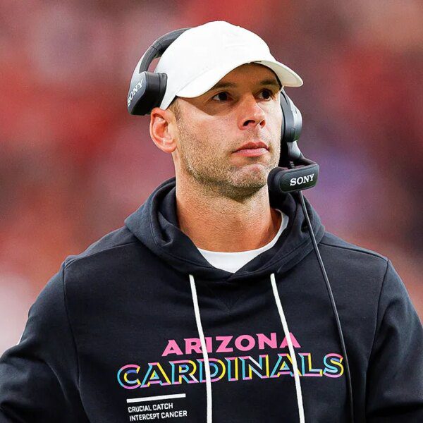 Cardinals coach Jonathan Gannon fined $100,000 for sideline altercation