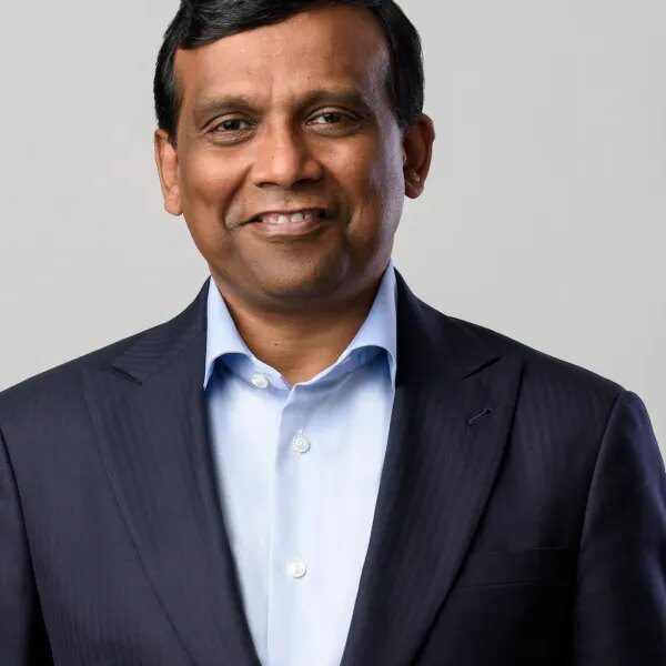 The Hollywood blueprint holds the important thing to reshaping organizations within the…