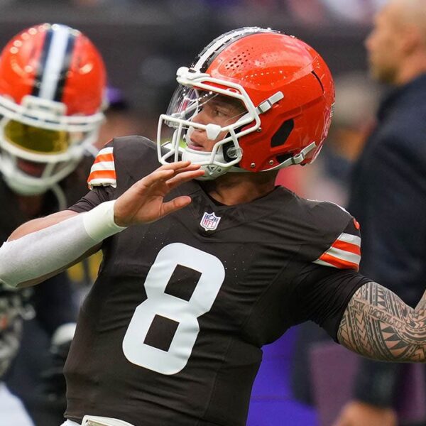 NFL holds second of silence for victims in Yom Kippur terror assault