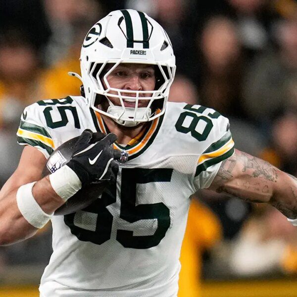Jordan Love, Tucker Kraft propel Packers to win over Steelers