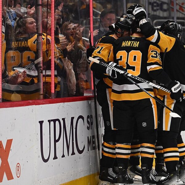 NHL fan hospitalized after fall from higher concourse of Penguins’ enviornment