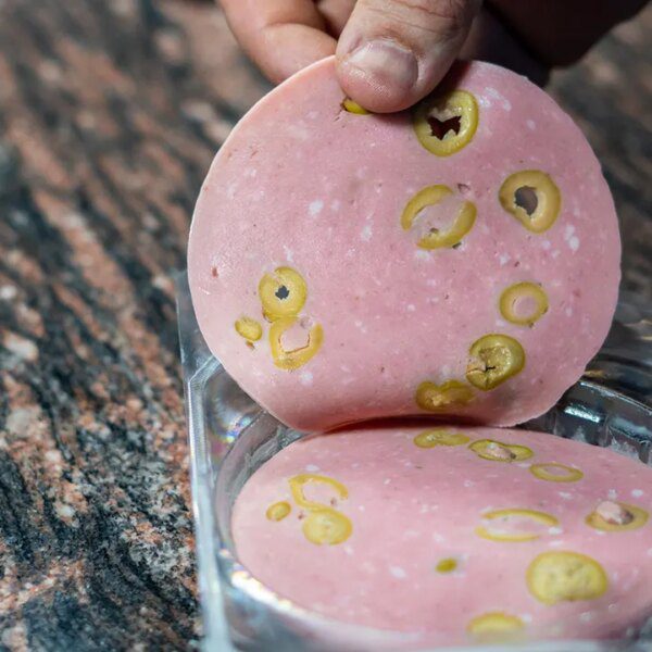 Olive loaf deli meat fades from American tradition regardless of nostalgia