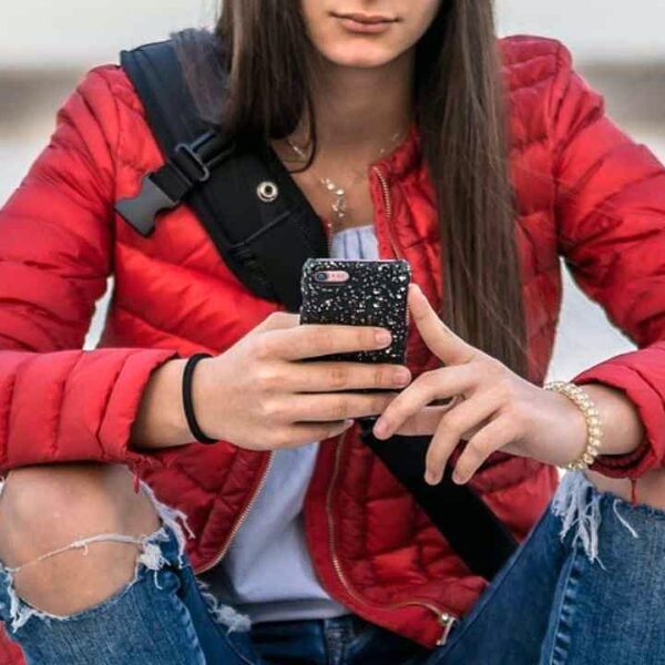 1 in 5 US highschool college students use AI chatbots for romantic…