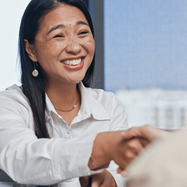 Verizon exec tells unemployed Gen Z they’ll all the time volunteer to…