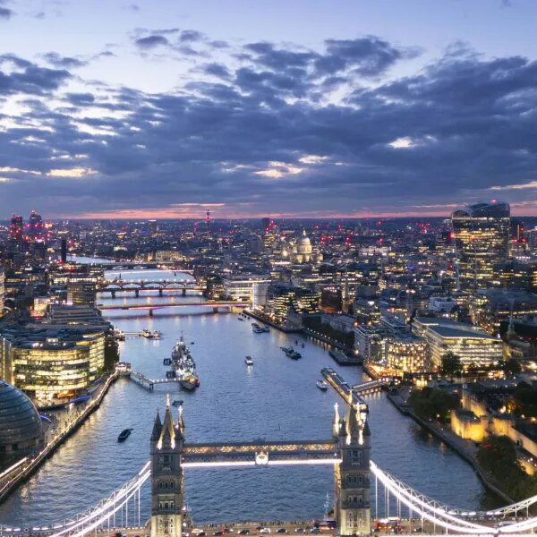 Chinese ‘cryptoqueen’ who allegedly scammed 1000’s jailed in UK over Bitcoin stash…