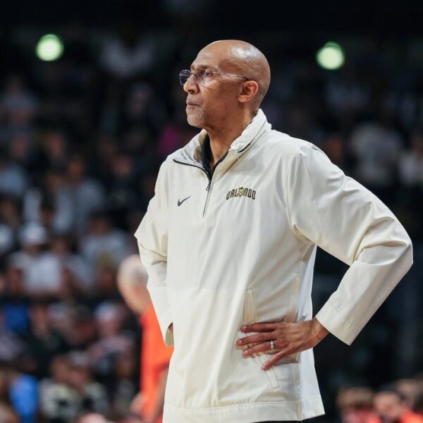 Pitt, UCF put contrasting kinds to check in Legends Classic