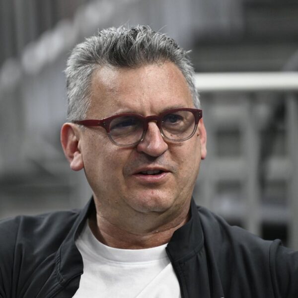 Junseok Yeo helps Seattle stun Stanford