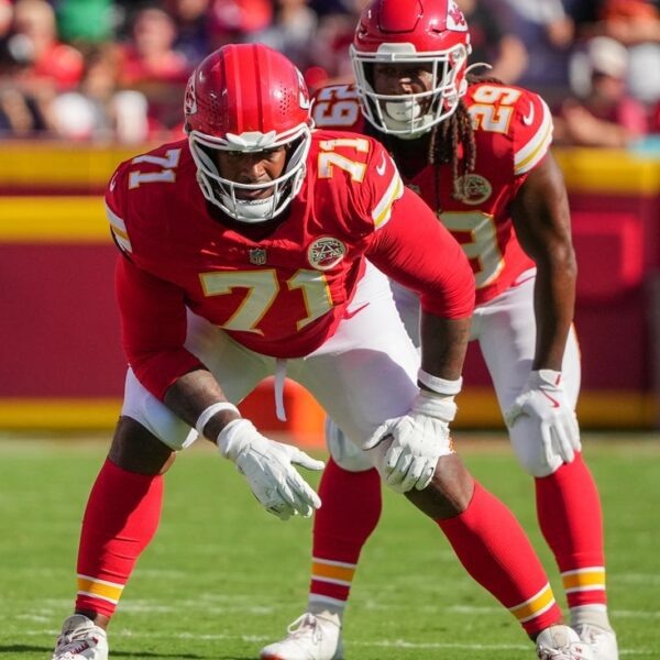 Reports: Chiefs rookie OT Josh Simmons returns to staff