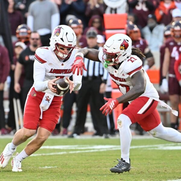 No. 15 Louisville holds CFP hopes forward of matchup vs. Cal