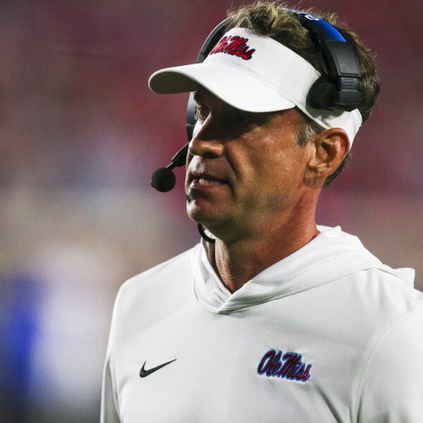 Joel Klatt torches Lane Kiffin in livid rant as LSU rumors achieve…