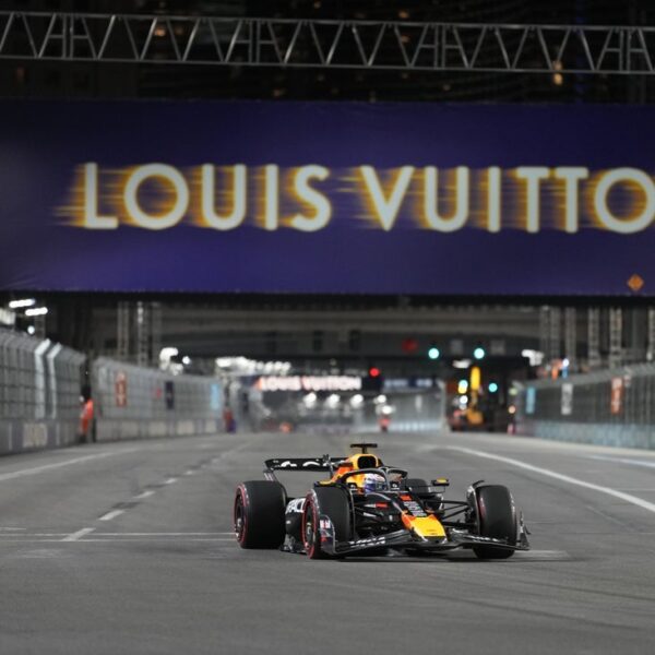 Max Verstappen wins in Las Vegas; Lando Norris extends lead over Oscar…