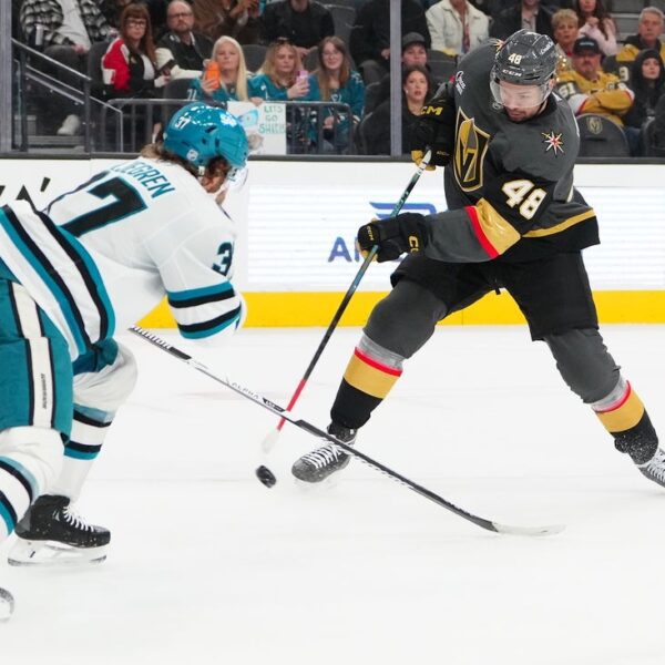 Golden Knights proceed dominant streak in opposition to Sharks