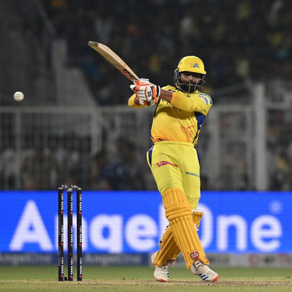 He can management the center overs