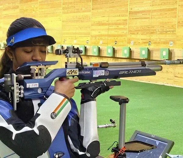 Elavenil Valarivan and Ravinder Singh kickstart India’s Medal Tally