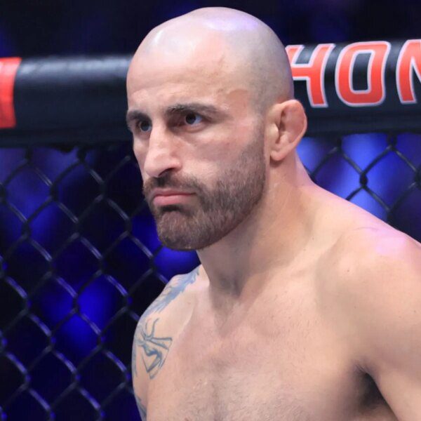 “UFC really wanted Lopes” – Alexander Volkanovski addresses Lerone Murphy and Movsar…