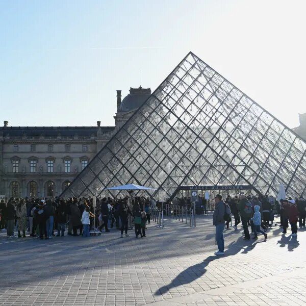 Louvre museum to hike ticket costs by practically 50% for non-EU guests…