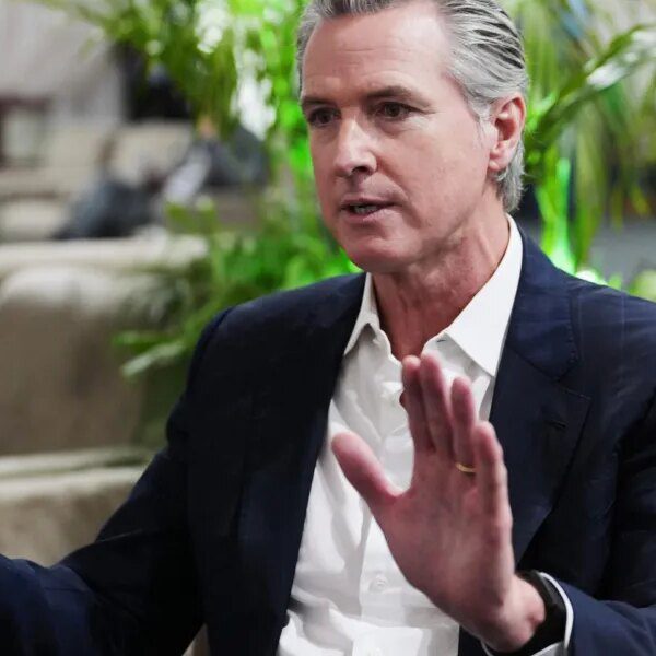 Newsom, DeSantis be a part of forces to blast ‘idiotic’ push to…