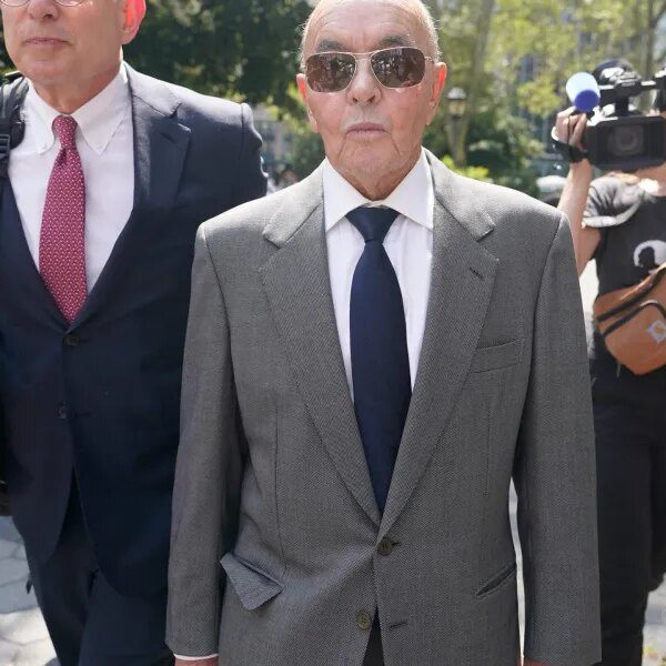 British billionaire Joe Lewis, former Tottenham Hotspur proprietor, pardoned by Trump for…