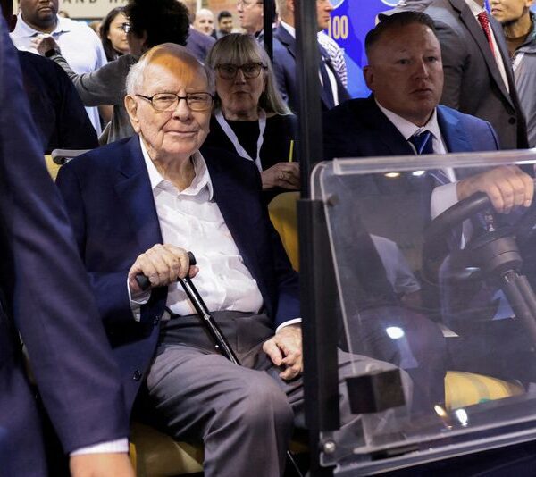 Buffett strongly backs CEO-designate Abel; to hurry up donations – Investorempires.com