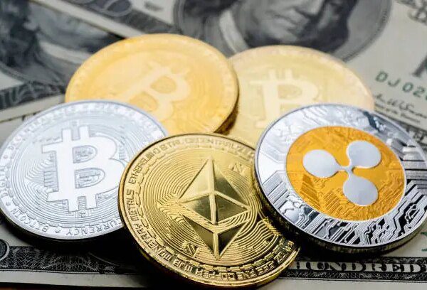 Institutions Dump Bitcoin, Ethereum, And Solana For XRP, Here’s The Trigger