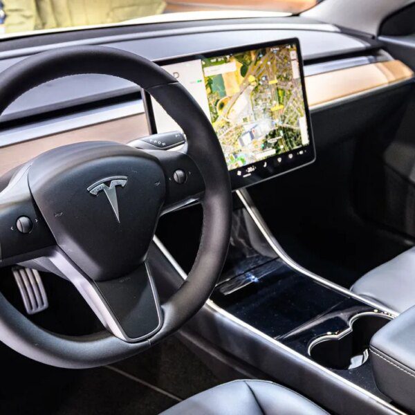 Tesla would possibly lastly convey CarPlay to its EVs