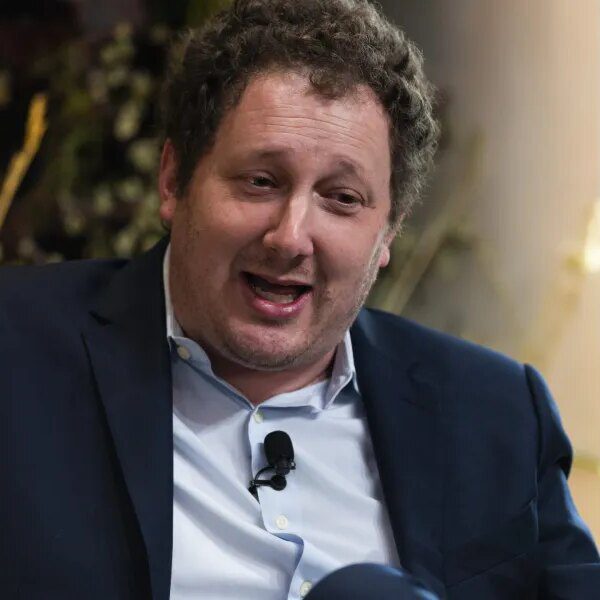 Success doesn’t kill insecurity—even billionaires and Oscar-winners beg for suggestions between takes,…