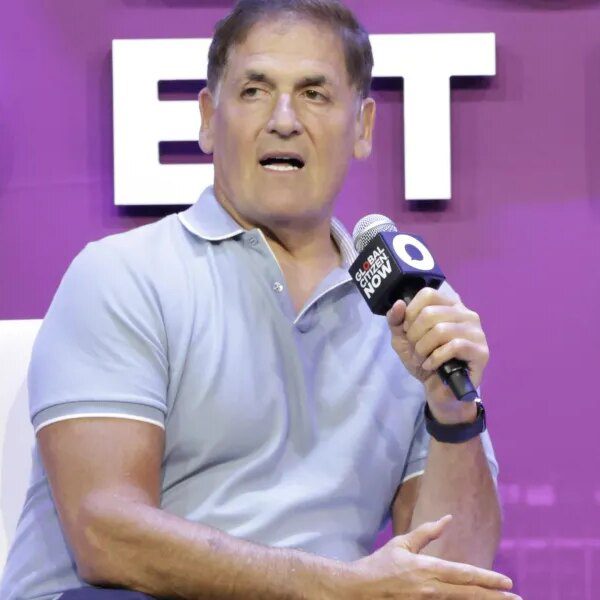 Mark Cuban reveals the job-hunting recommendation he offers his two college-age kids…