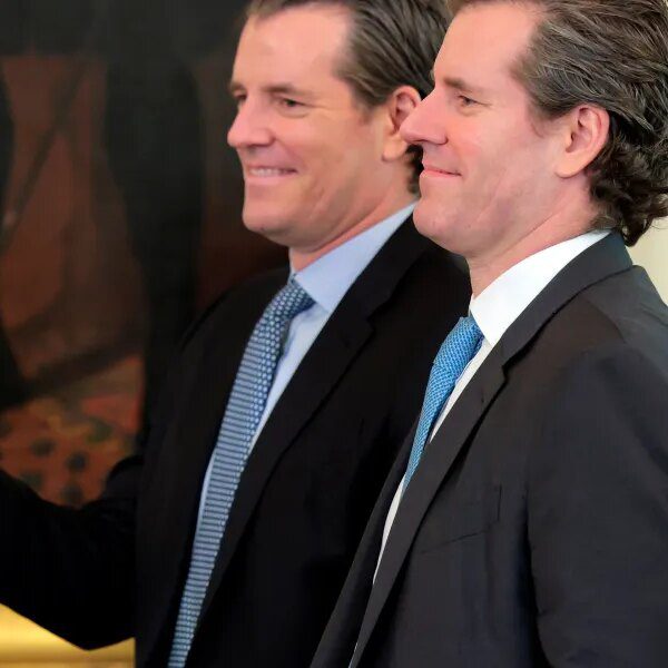 Shares of Winklevoss’s Gemini sag as crypto agency losses develop