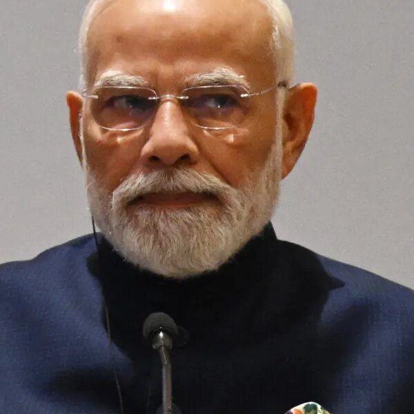 India progress beats all estimates as factories defy Trump tariffs