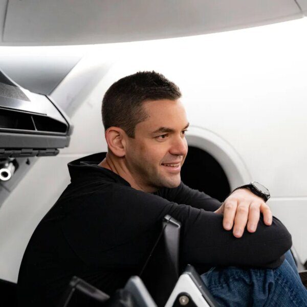 Trump flips and re-nominates Jared Isaacman to guide NASA