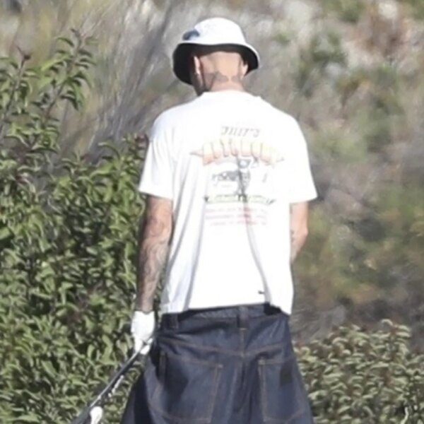 Justin Bieber Caught on Camera Relieving Himself in Golf Course Bushes