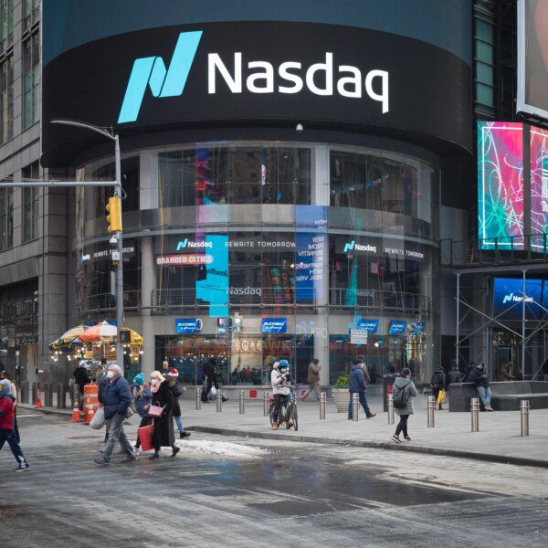 Investing In Nasdaq With JEPQ: How To Combine Growth Potential And Minimal…