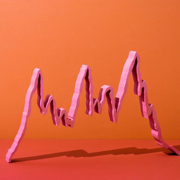 Diana Shipping: Barely Afloat, Initiating Sell